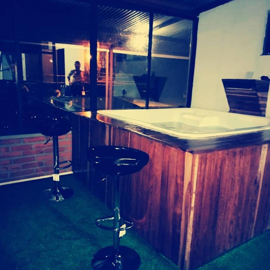Hostal Spa Casa De Piedra Con Jacuzzi Santa Rosa de Cabal Esterno foto