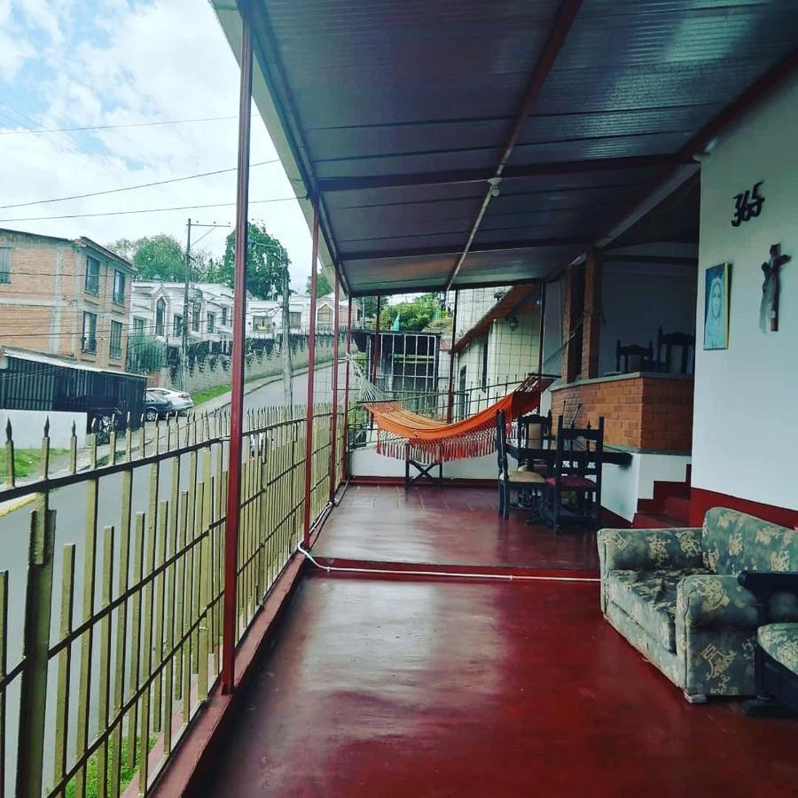 Hostal Spa Casa De Piedra Con Jacuzzi Santa Rosa de Cabal Esterno foto