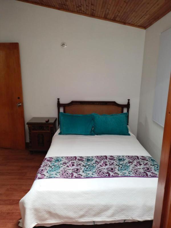Hostal Spa Casa De Piedra Con Jacuzzi Santa Rosa de Cabal Esterno foto